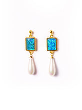 Load image into Gallery viewer, The Enigma Earrings
