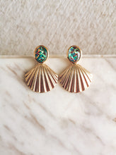 Load image into Gallery viewer, The Bliss Earrings
