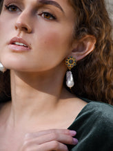 Load image into Gallery viewer, The Aura Earrings
