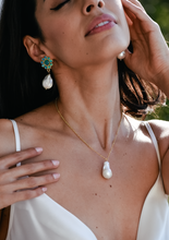 Load image into Gallery viewer, The Santa Maria Dainty Necklace
