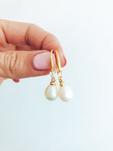 Load image into Gallery viewer, The Iris Earrings
