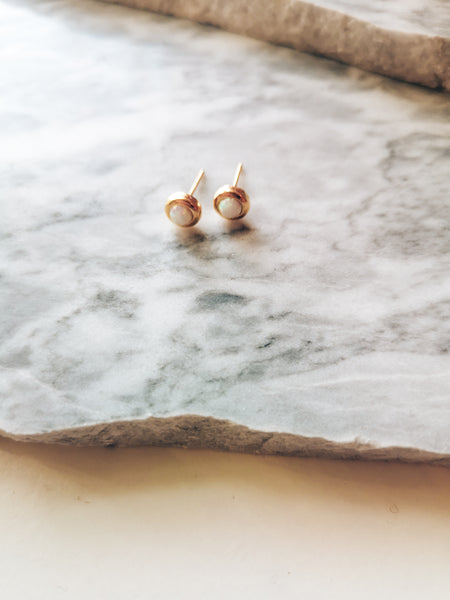 The Endearing Stud Earrings (White Opal)